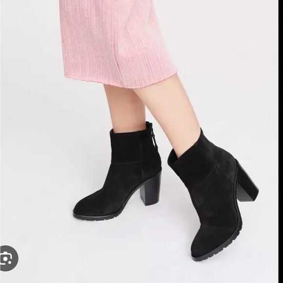 Rag & Bone Newbury 2.0 Block Heel Suede Ankle Booties - Picture 1 of 12